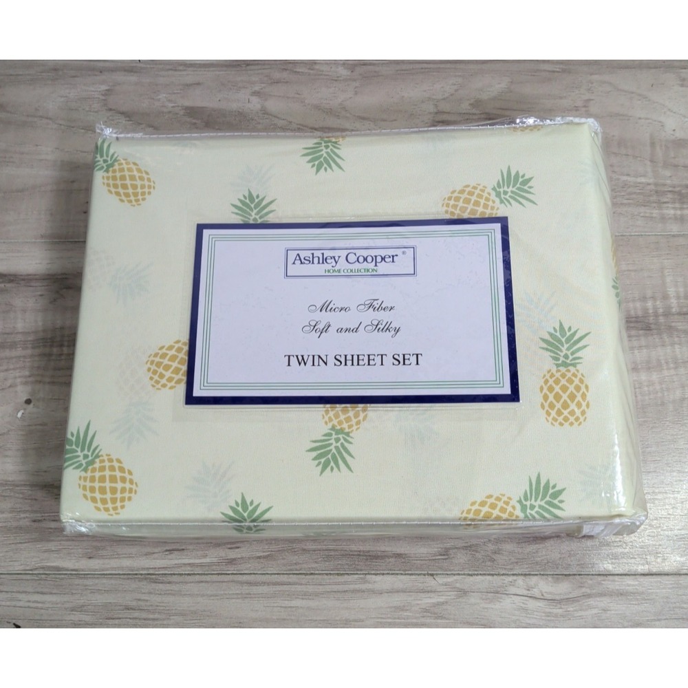 Ashley Cooper Twin Sheet Set Pineapple Print Microfiber Soft Silky Bedding New